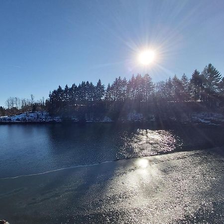 La Taniere Du Lac Robertville Exterior photo